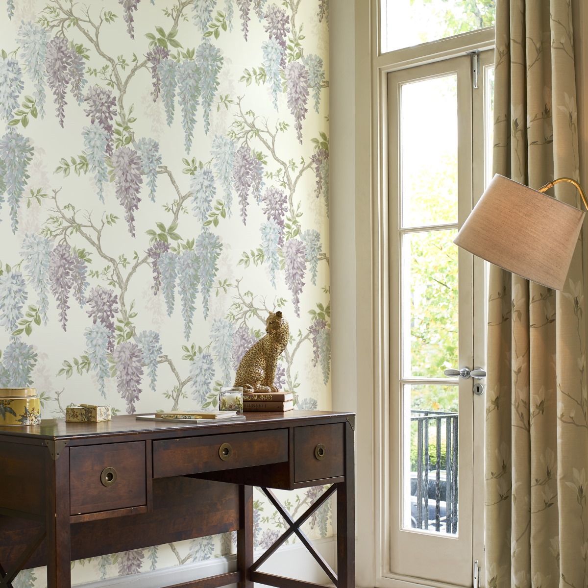 Обои Aura Signature Laura Ashley 113356